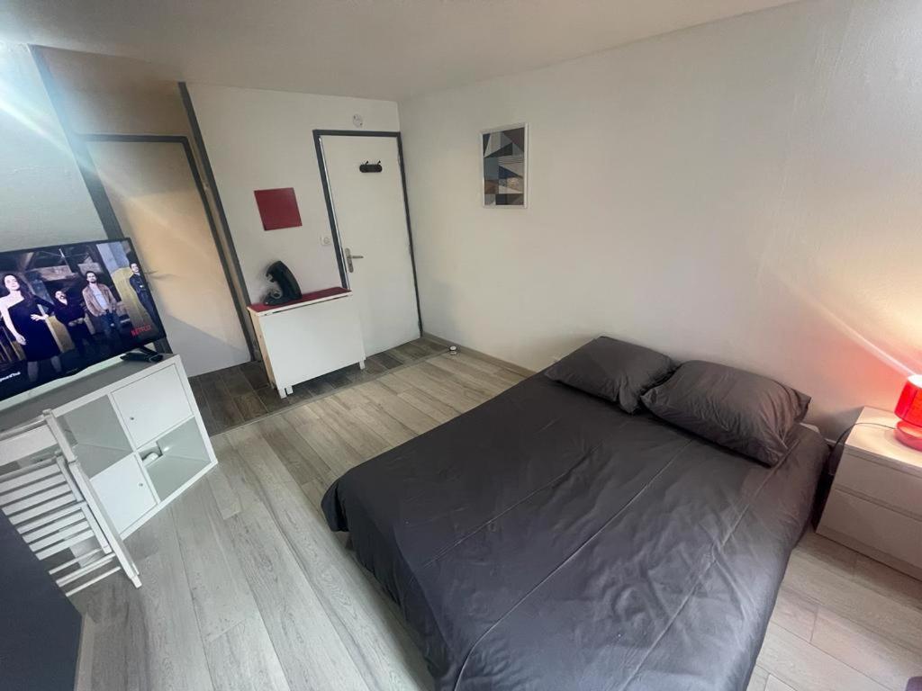 Le Confort - Calme, Ideale Couple, Business, Long Sejour Niort Ngoại thất bức ảnh