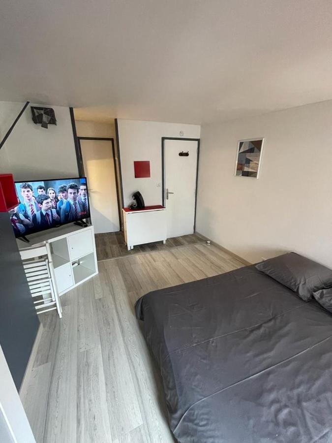 Le Confort - Calme, Ideale Couple, Business, Long Sejour Niort Ngoại thất bức ảnh
